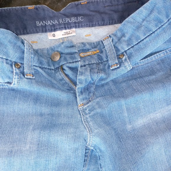 Banana Republic Classic Flare Leg Jeans - Picture 3 of 6
